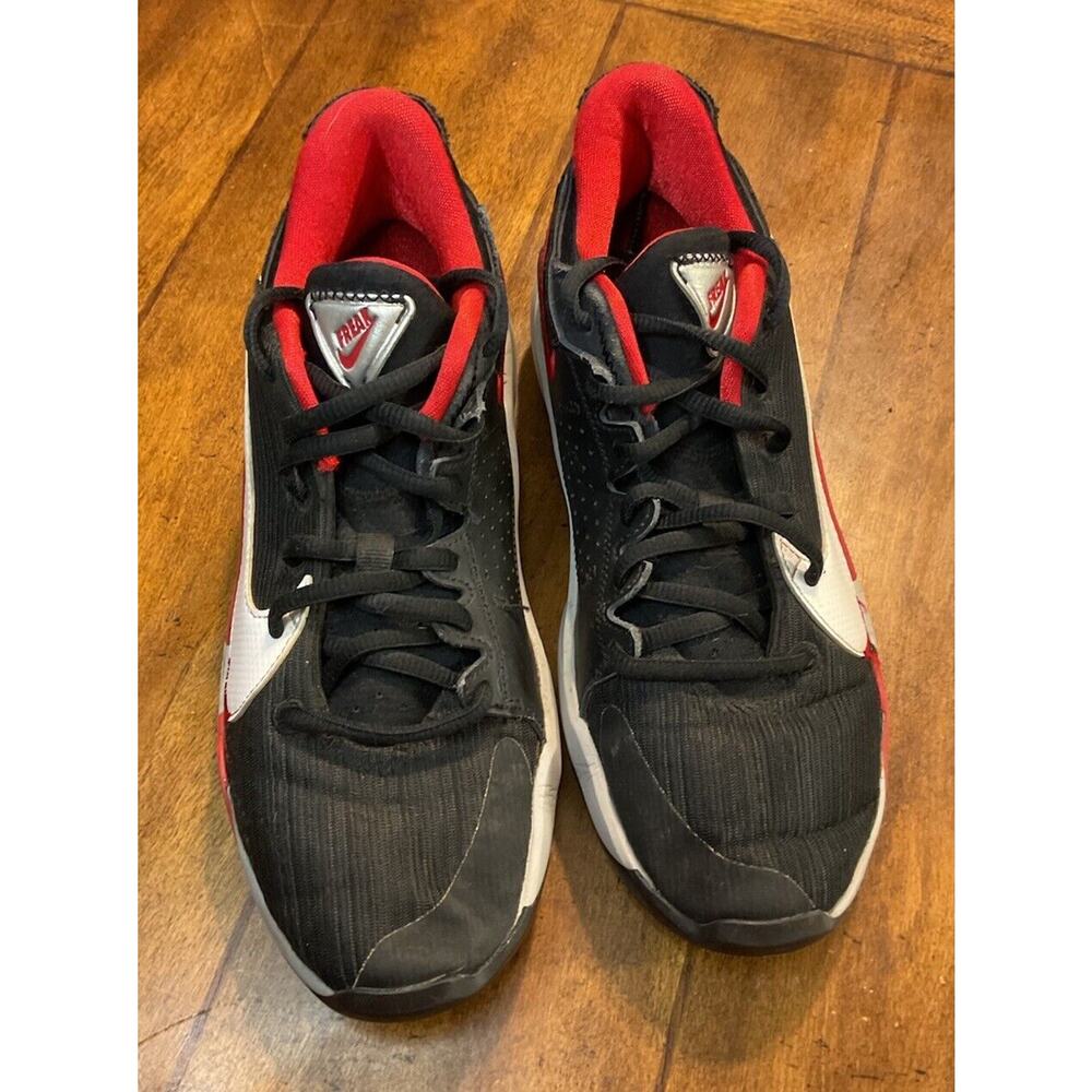 Nike‎ Zoom Freak 2 youth 10 Bred Giannis Antetokounmpo Basketball Shoes Sz.5